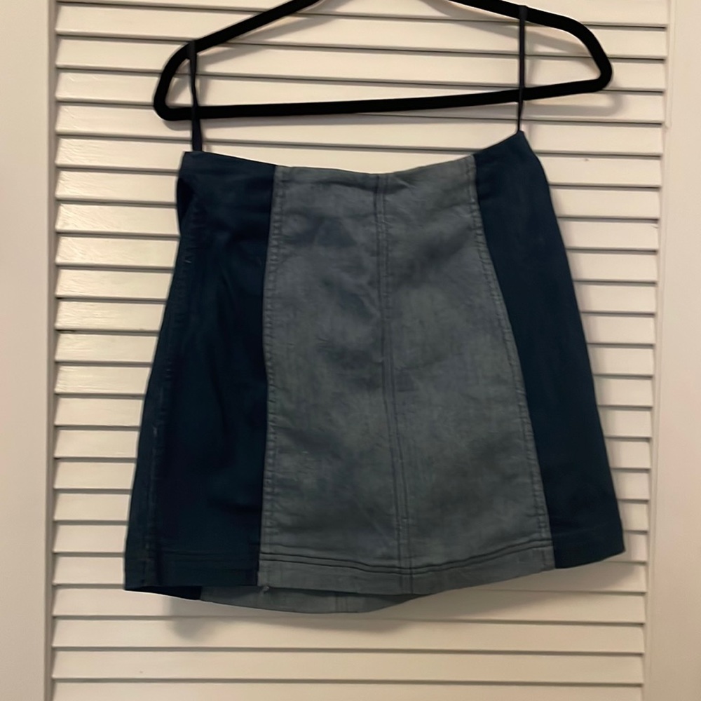 Two tone skirt.